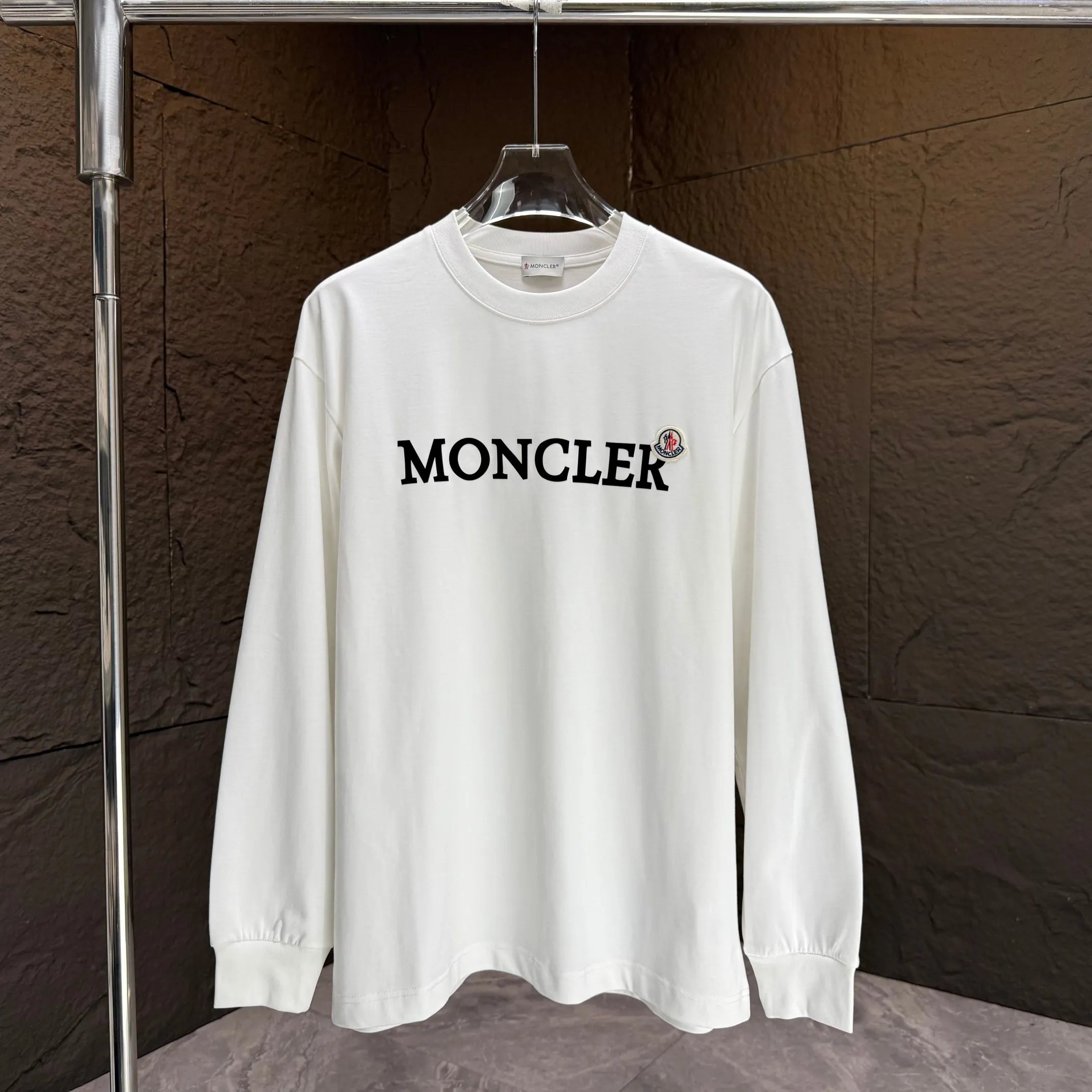 MONCL* * 2025 New Arrival T 320 logo + ：Black White Sizes：S M L XL
